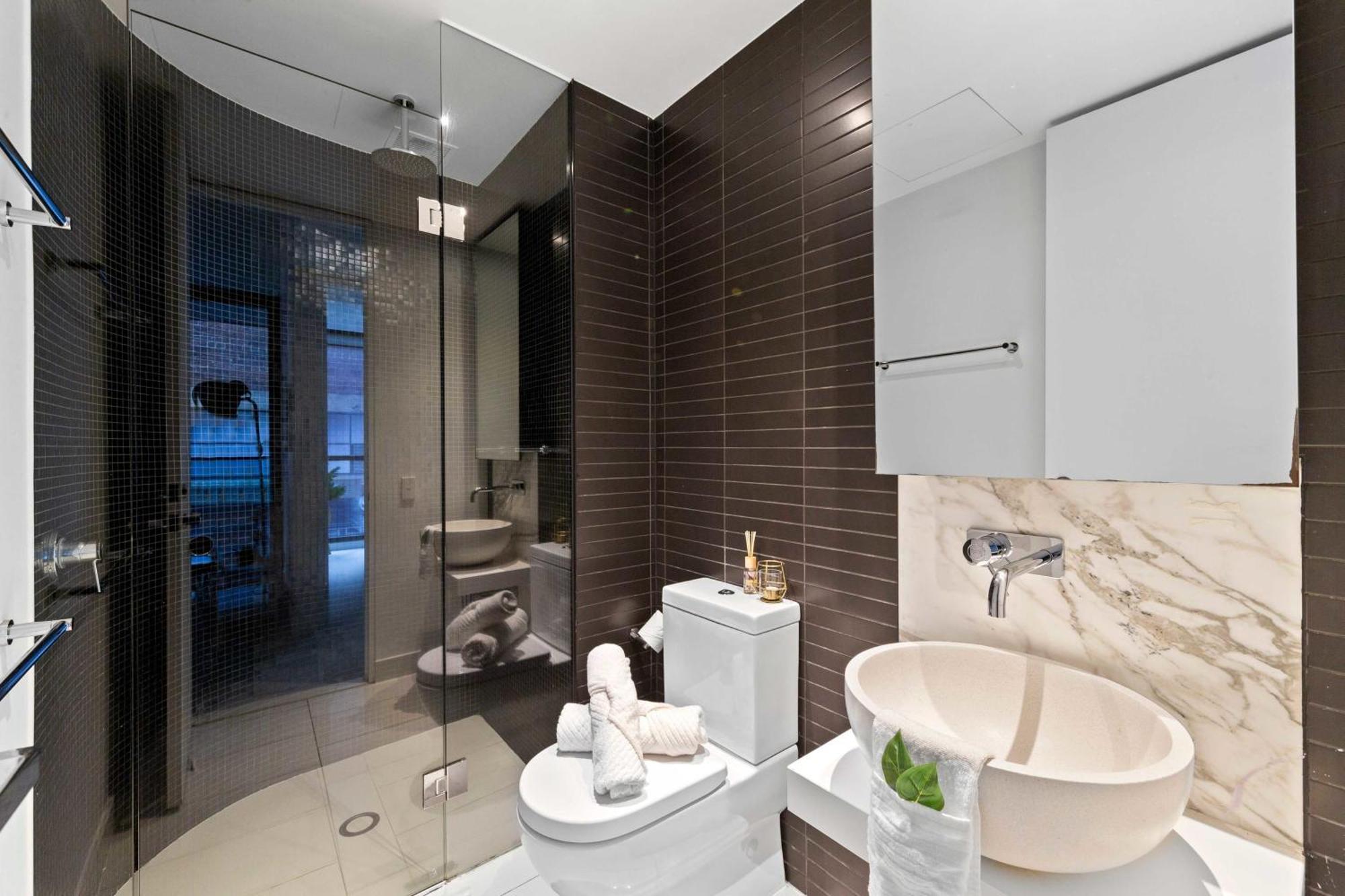 A Chic & Comfy 2Br Apt Near Federation Square ملبورن المظهر الخارجي الصورة