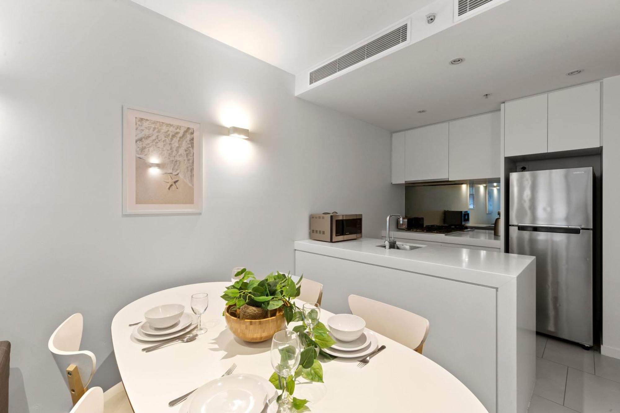 A Chic & Comfy 2Br Apt Near Federation Square ملبورن المظهر الخارجي الصورة